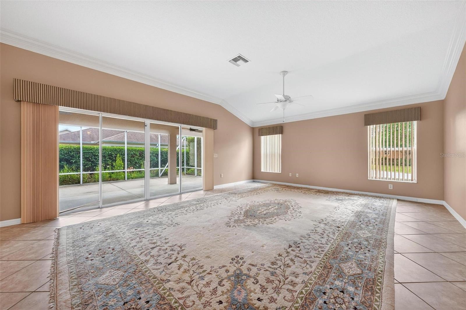 2612 MORVEN PARK WAY, THE VILLAGES, FL — photo 9