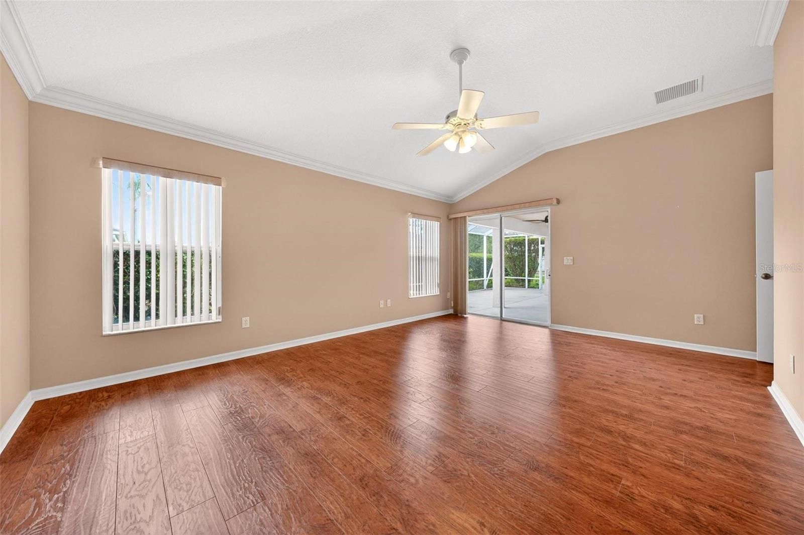 2612 MORVEN PARK WAY, THE VILLAGES, FL — photo 31