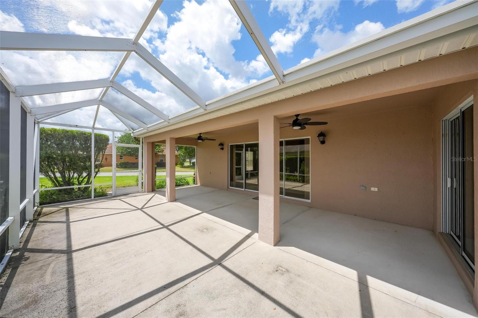 2612 MORVEN PARK WAY, THE VILLAGES, FL — photo 65