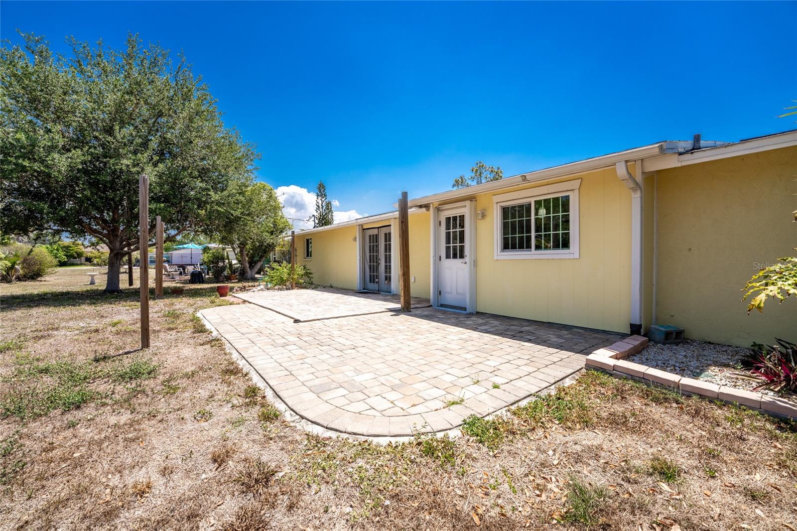650 LEACH ST, ENGLEWOOD, FL — photo 3