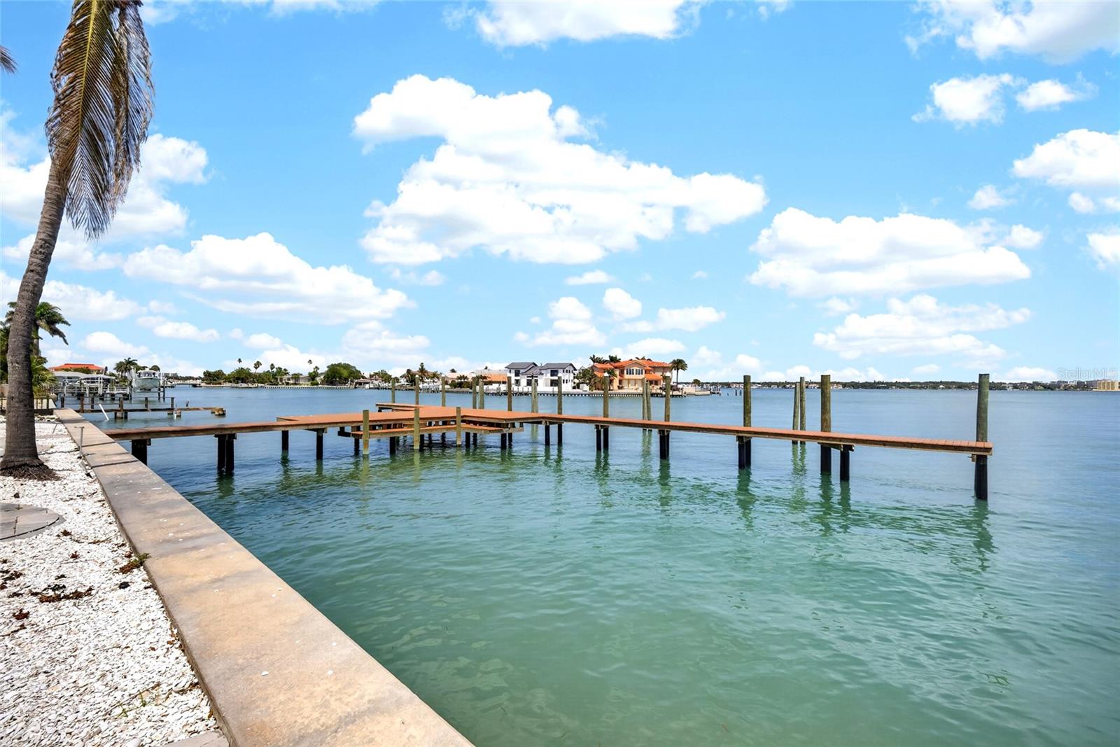 115 18TH ST, BELLEAIR BEACH, FL — photo 95