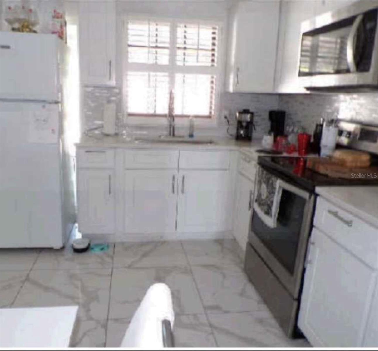 3107 W OSBORNE AVE, TAMPA, FL — photo 2