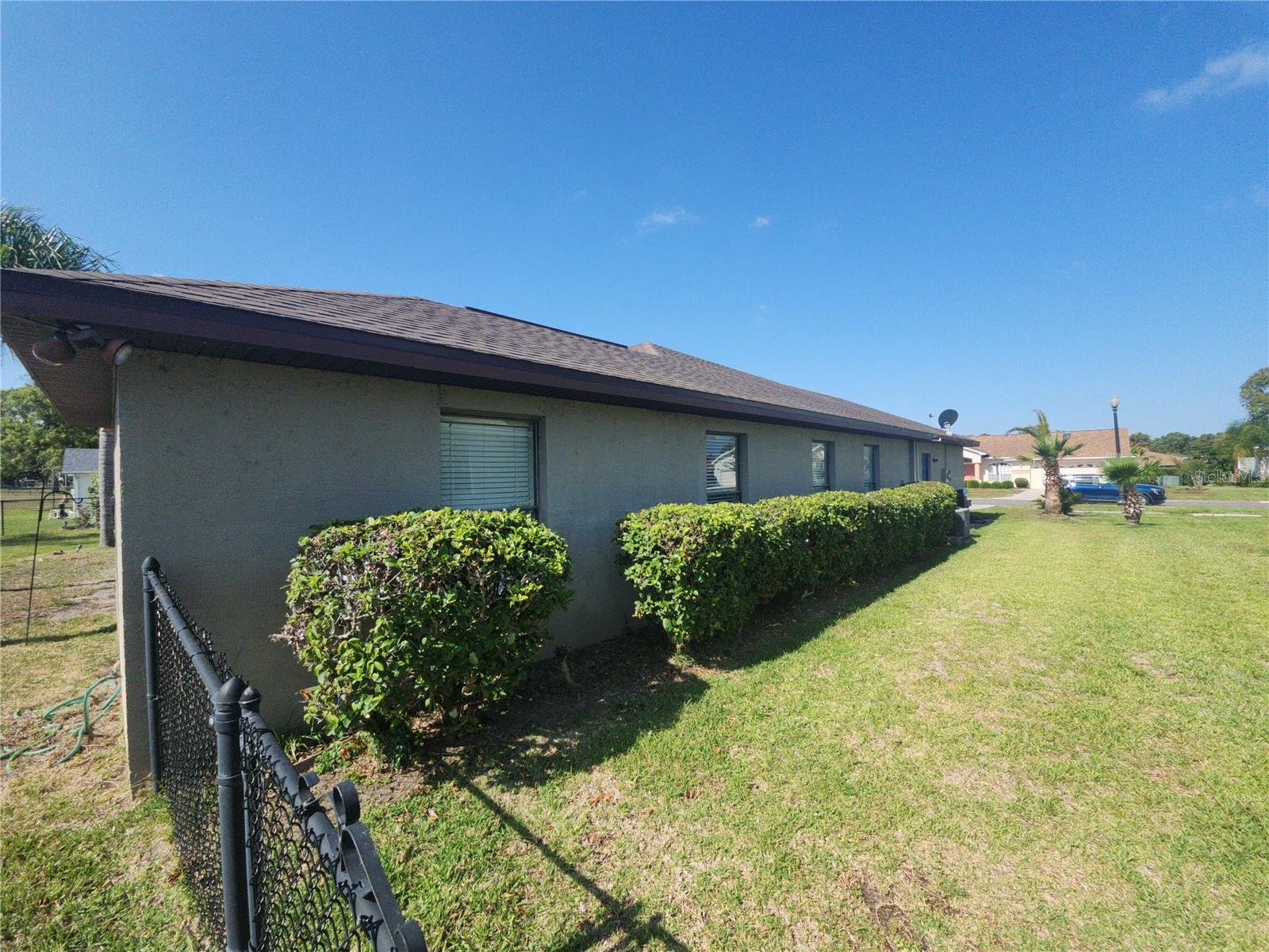 4028 BRECKLAND CT, SPRING HILL, FL — photo 9