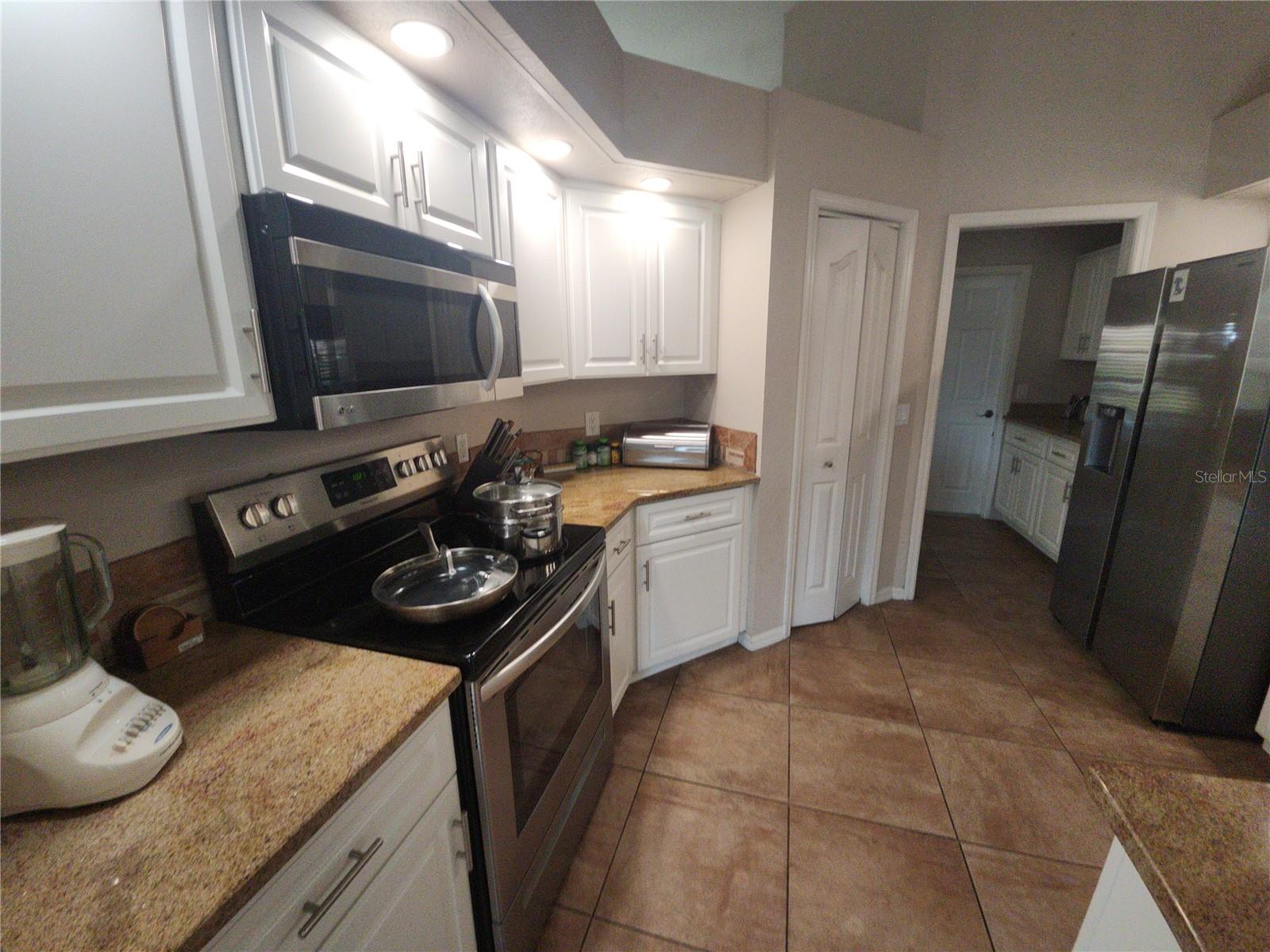 4028 BRECKLAND CT, SPRING HILL, FL — photo 32