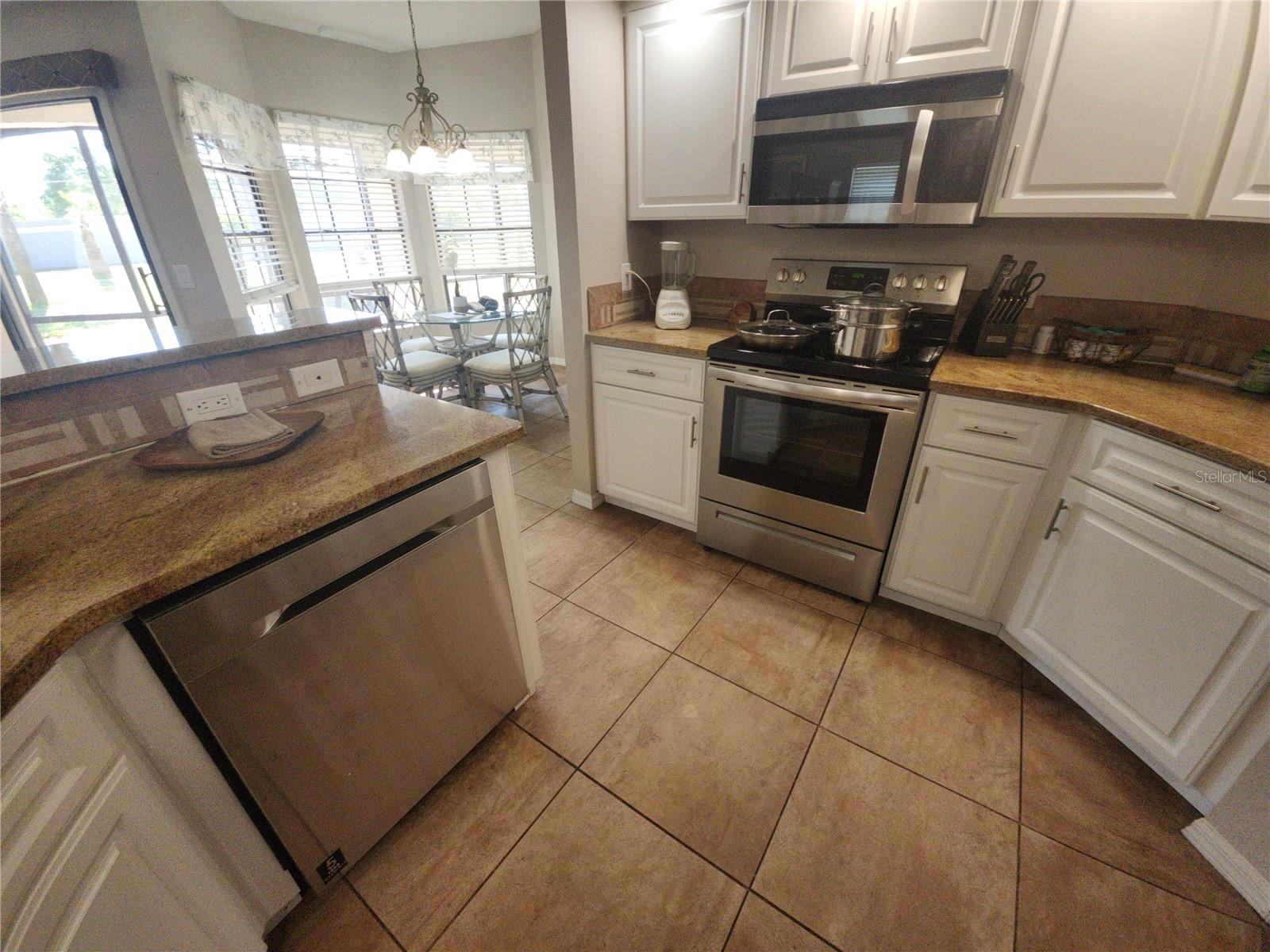4028 BRECKLAND CT, SPRING HILL, FL — photo 36