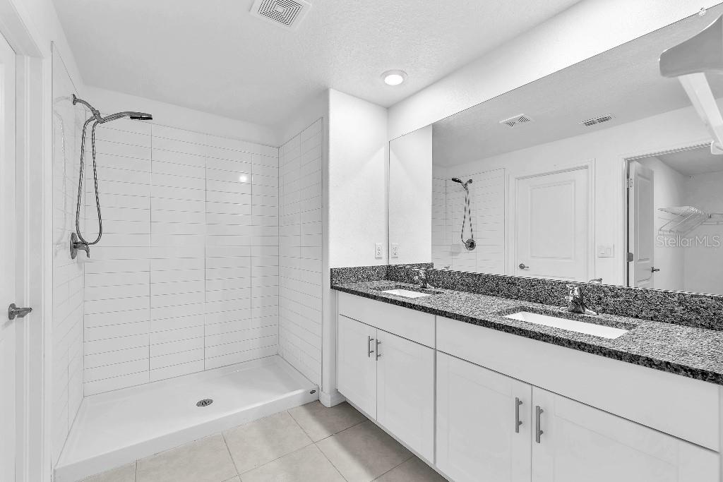 5518 BLUE AZURE DR, WIMAUMA, FL — photo 12