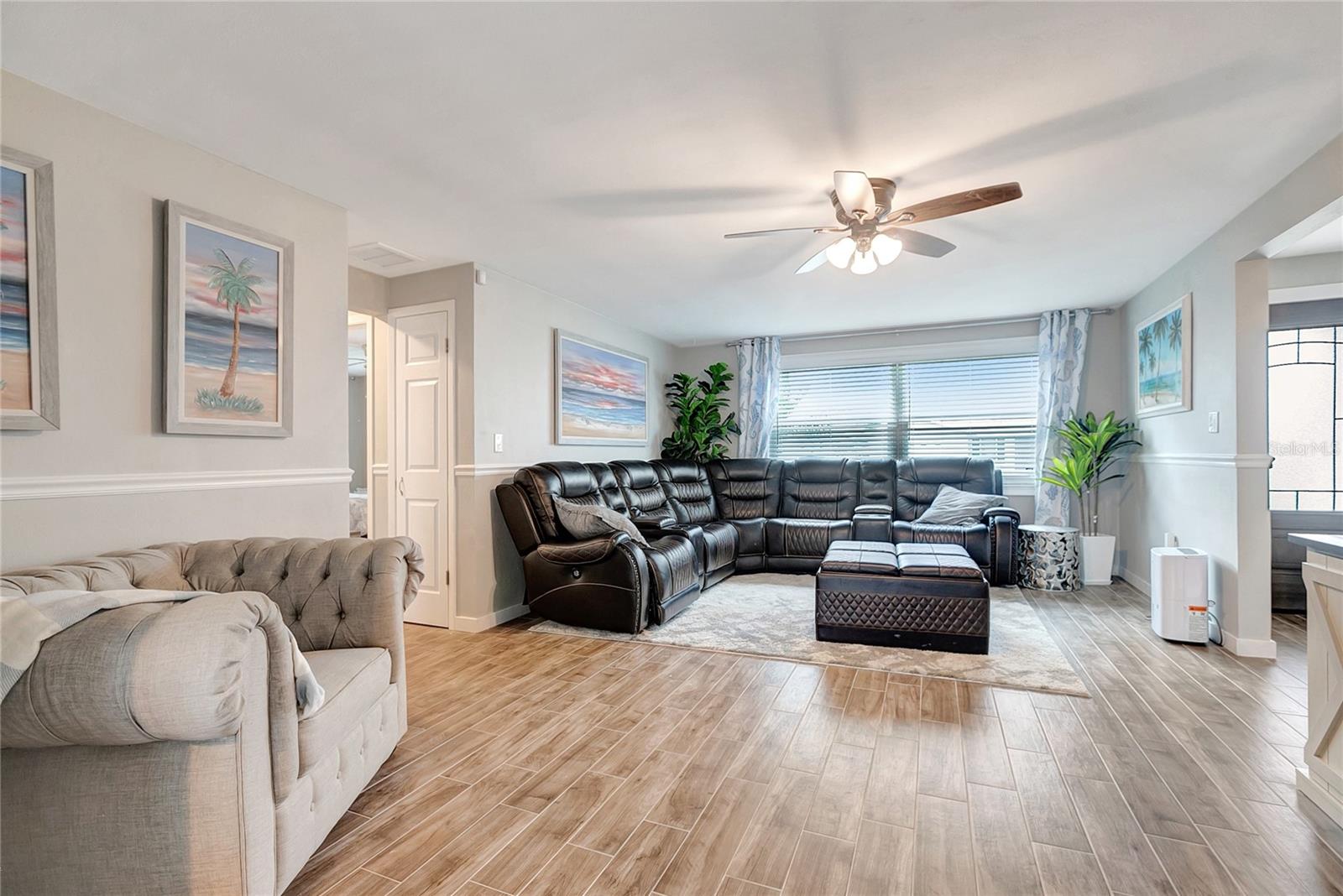 242 176TH AVE E, REDINGTON SHORES, FL — photo 17