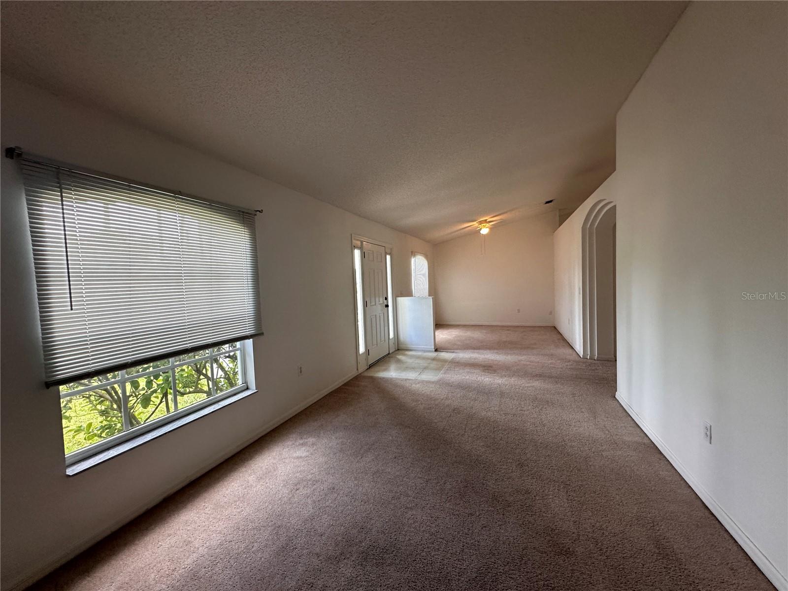 33 RYBARK LN, PALM COAST, FL — photo 3