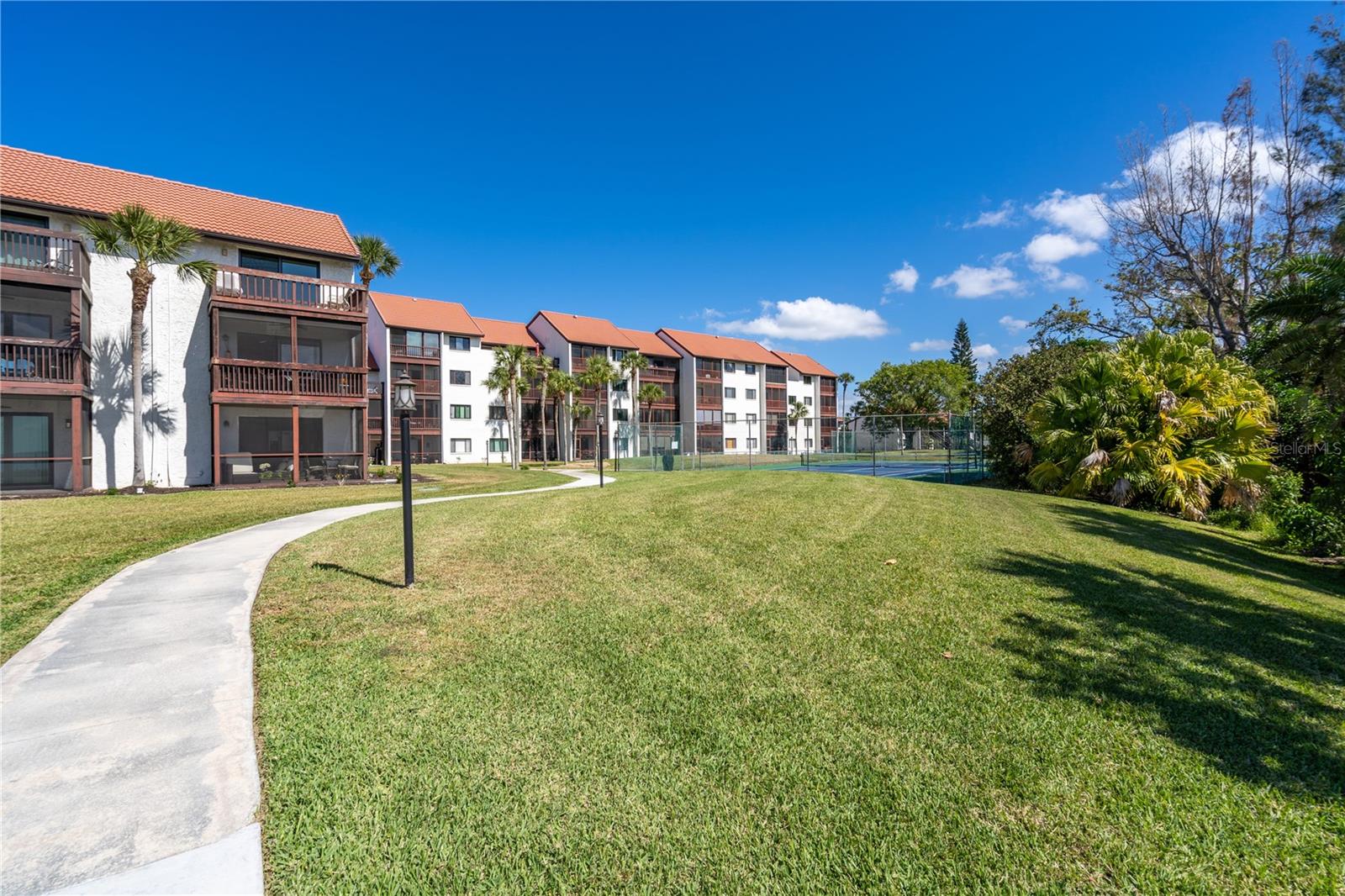 1624 STICKNEY POINT RD #1624-208, SARASOTA, FL — photo 62