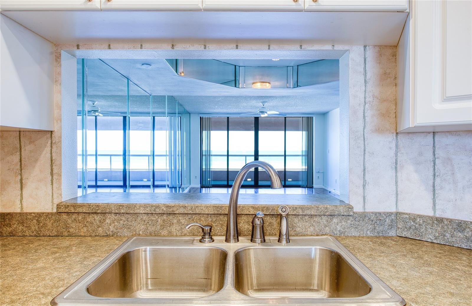 1310 GULF BLVD #4D, CLEARWATER BEACH, FL — photo 16