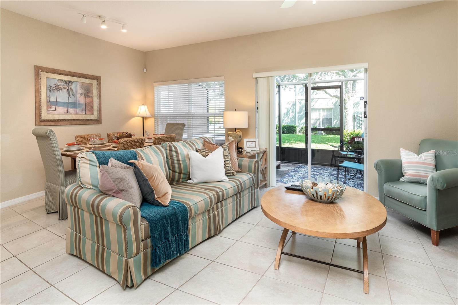 2457 CARAVELLE CIR, KISSIMMEE, FL — photo 4