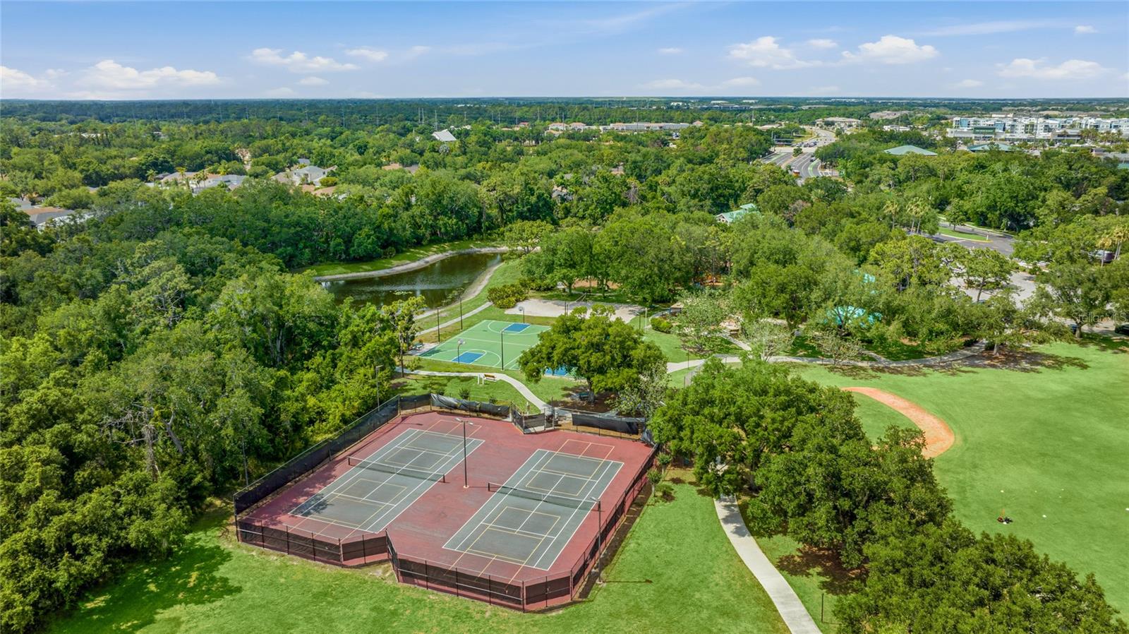 6216 ROSEFINCH CT #102, LAKEWOOD RANCH, FL — photo 41