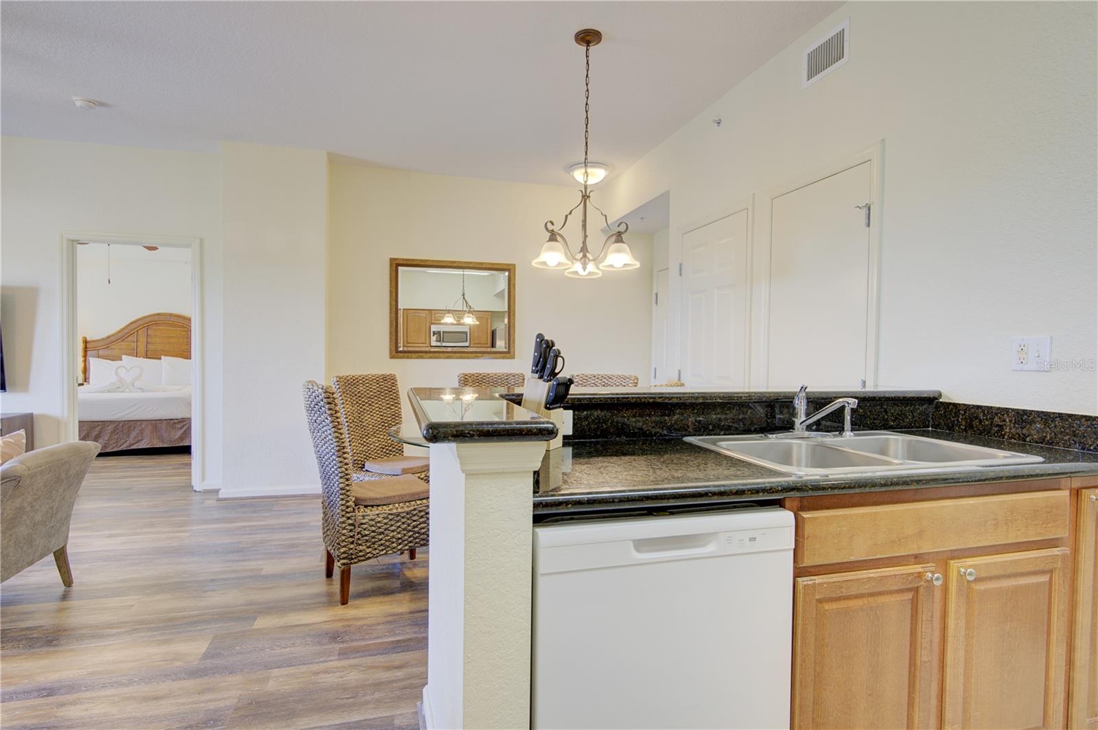 8101 RESORT VILLAGE DR #31101, ORLANDO, FL — photo 8