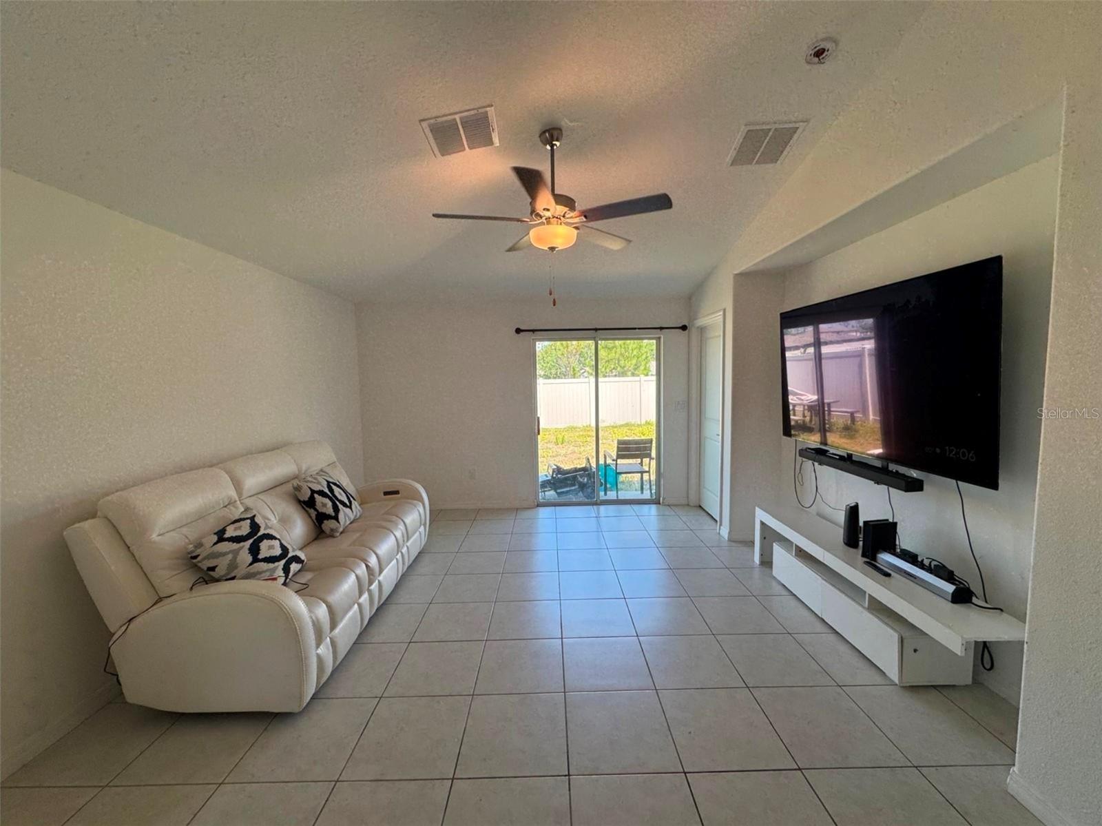 2034 OLD PASTURE LN, LAKELAND, FL — photo 4