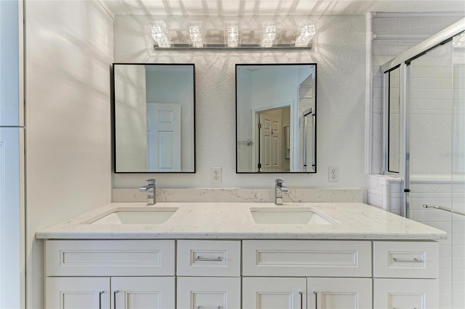5047 LAKESCENE PL, SARASOTA, FL — photo 32