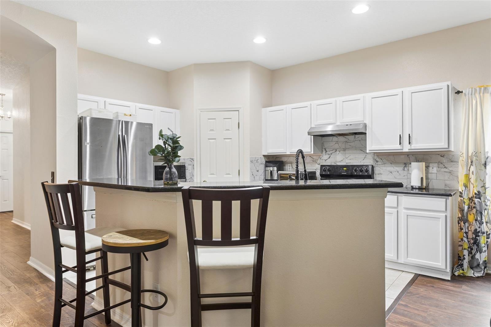 2925 BANYAN HILL LN, LAND O LAKES, FL — photo 4