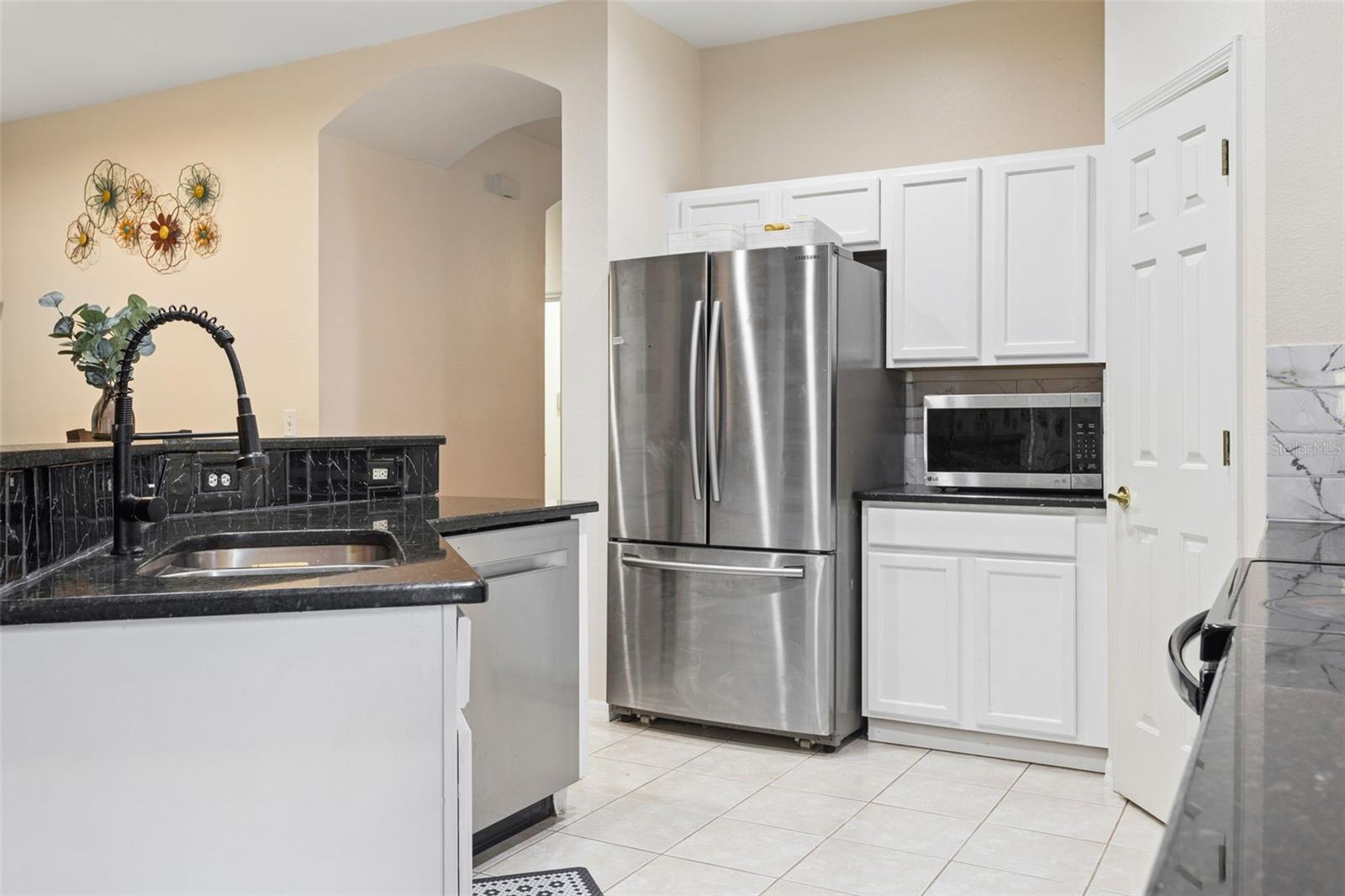 2925 BANYAN HILL LN, LAND O LAKES, FL — photo 6