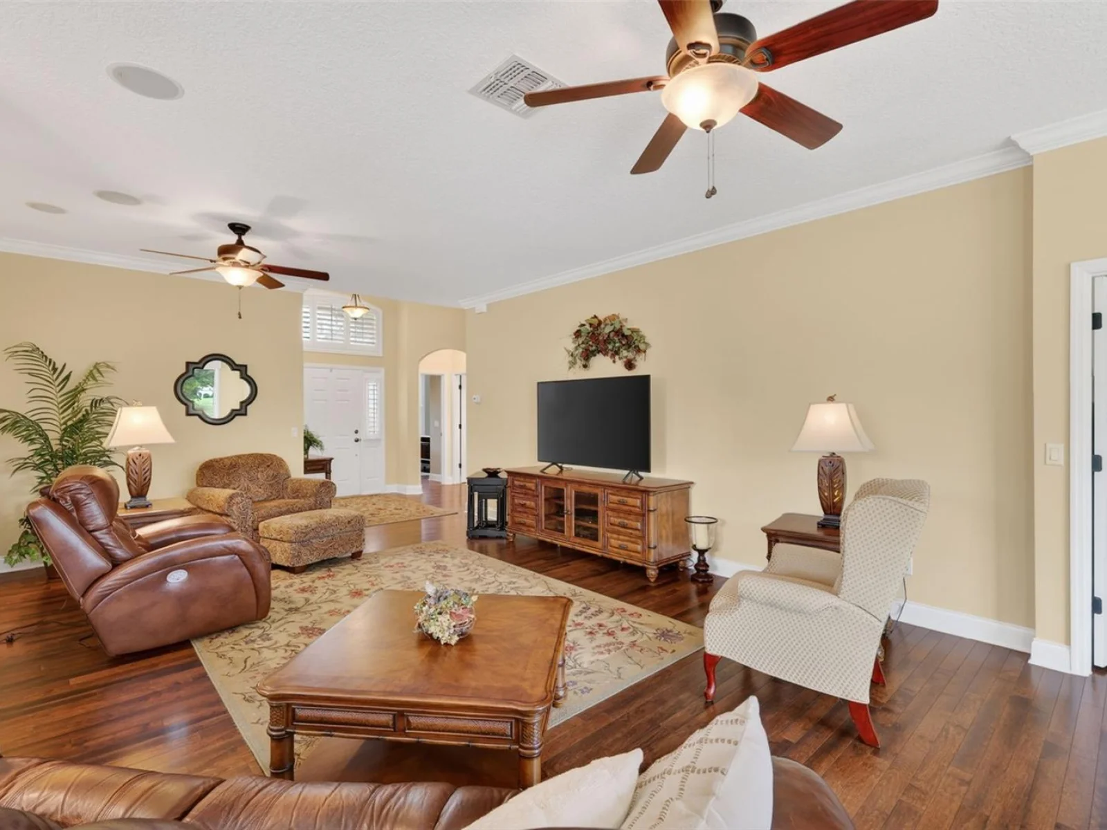 8041 SAINT JAMES WAY, MOUNT DORA, FL — photo 7