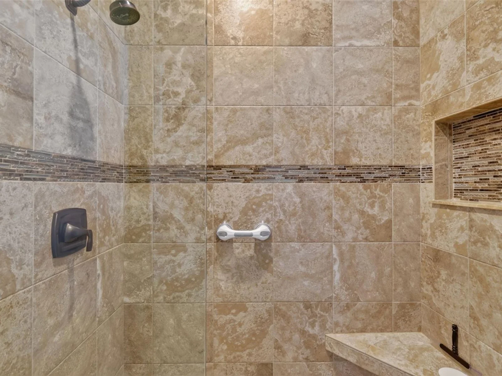 8041 SAINT JAMES WAY, MOUNT DORA, FL — photo 23