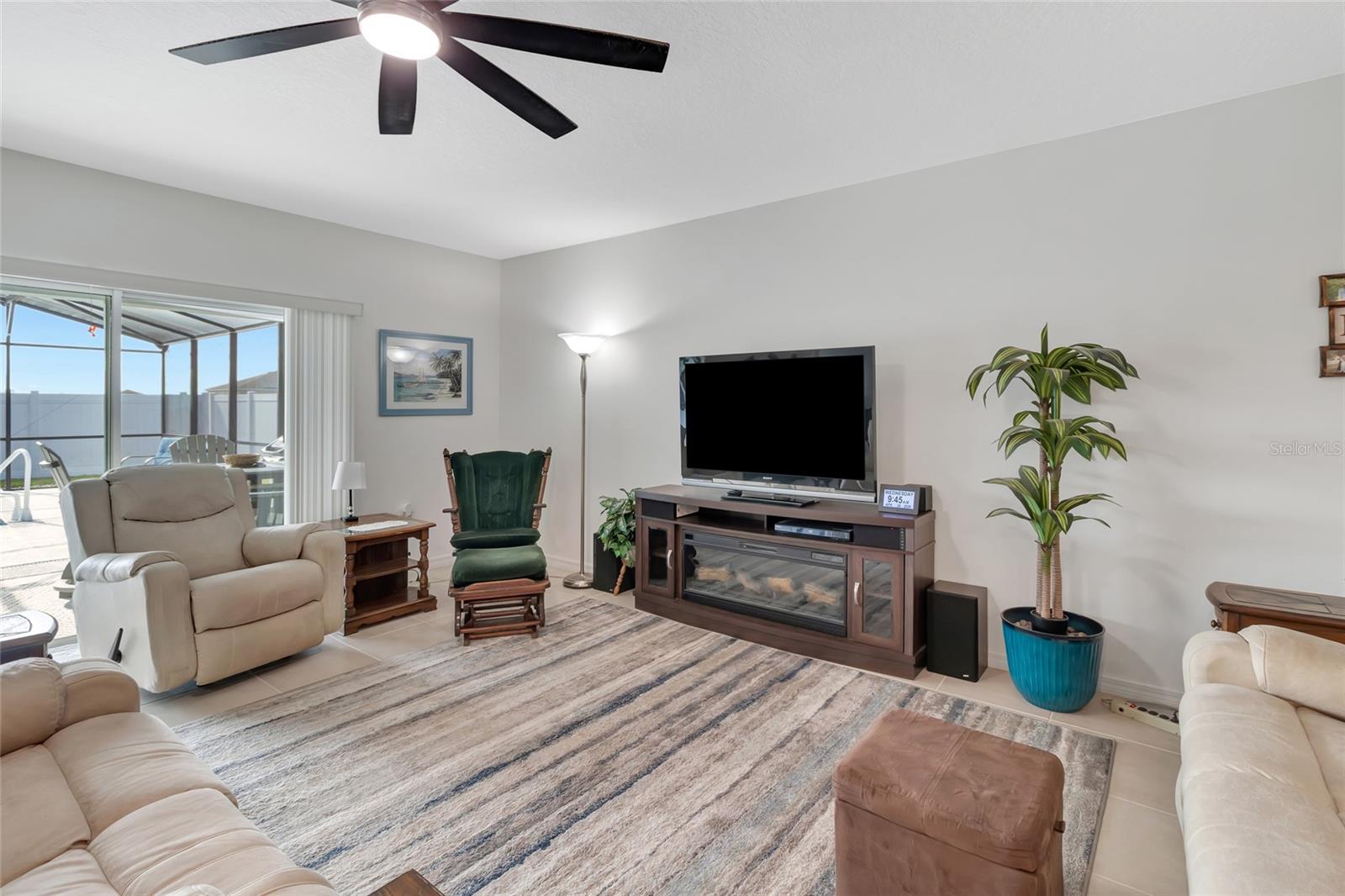 1115 CALICO POINTE CIR, GROVELAND, FL — photo 19