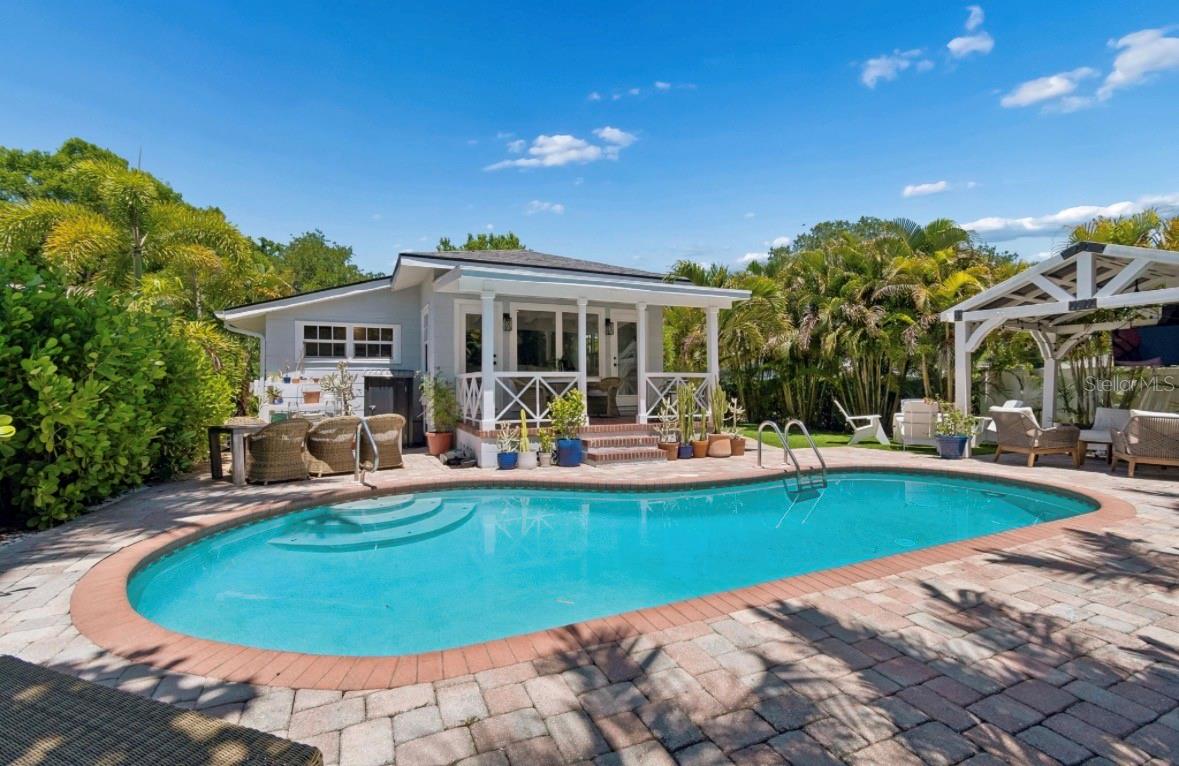 1820 1ST ST N, ST PETERSBURG, FL — photo 2