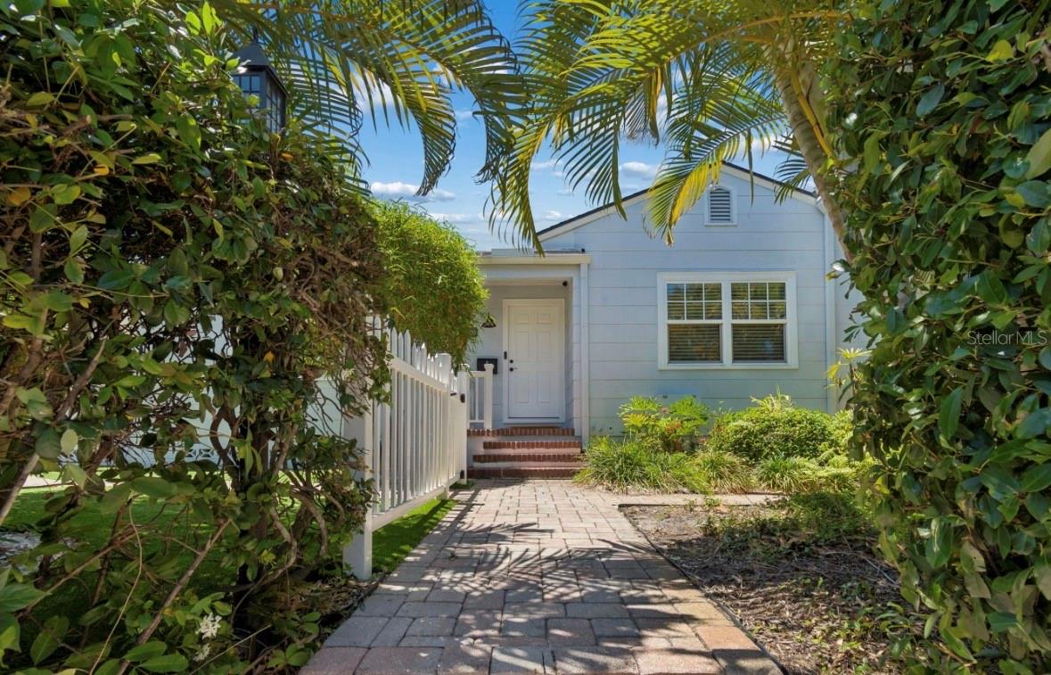 1820 1ST ST N, ST PETERSBURG, FL — photo 3
