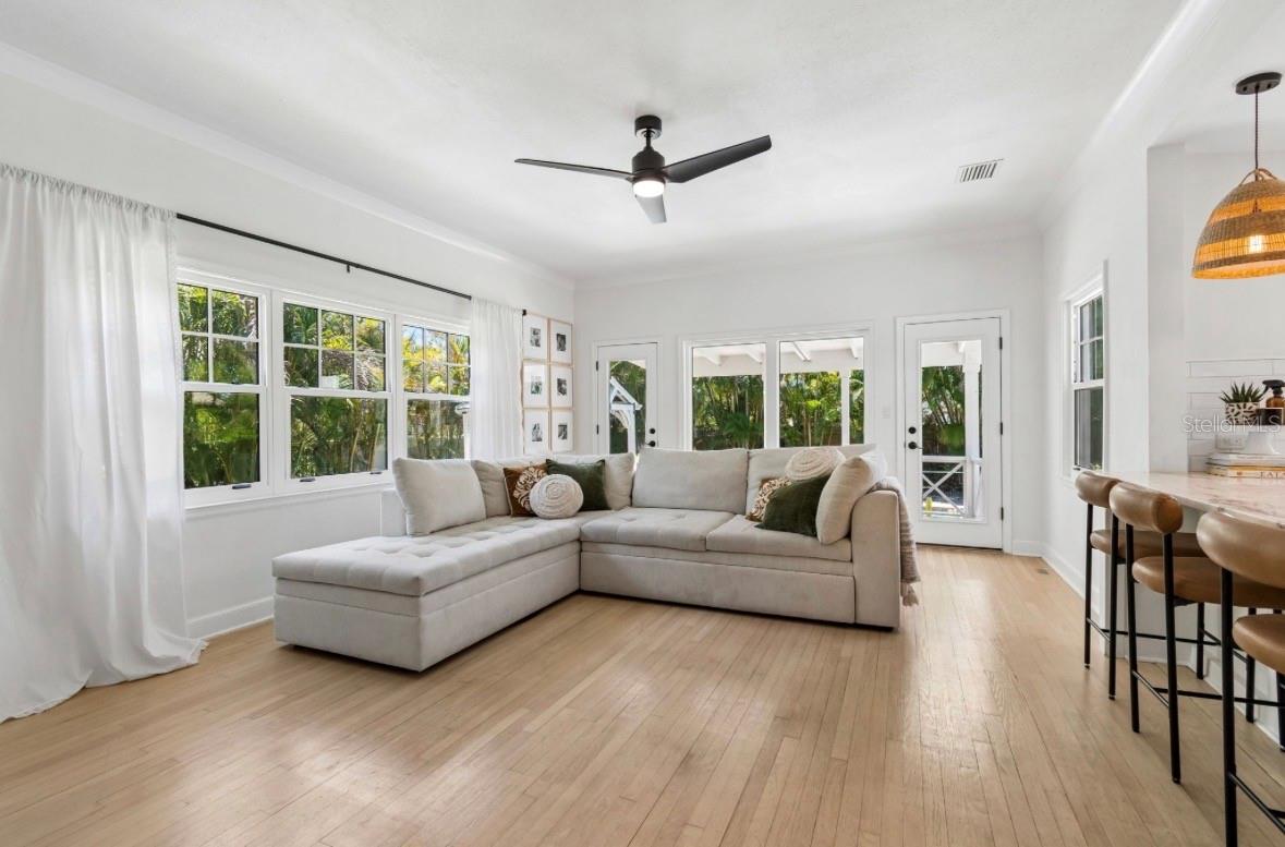 1820 1ST ST N, ST PETERSBURG, FL — photo 14
