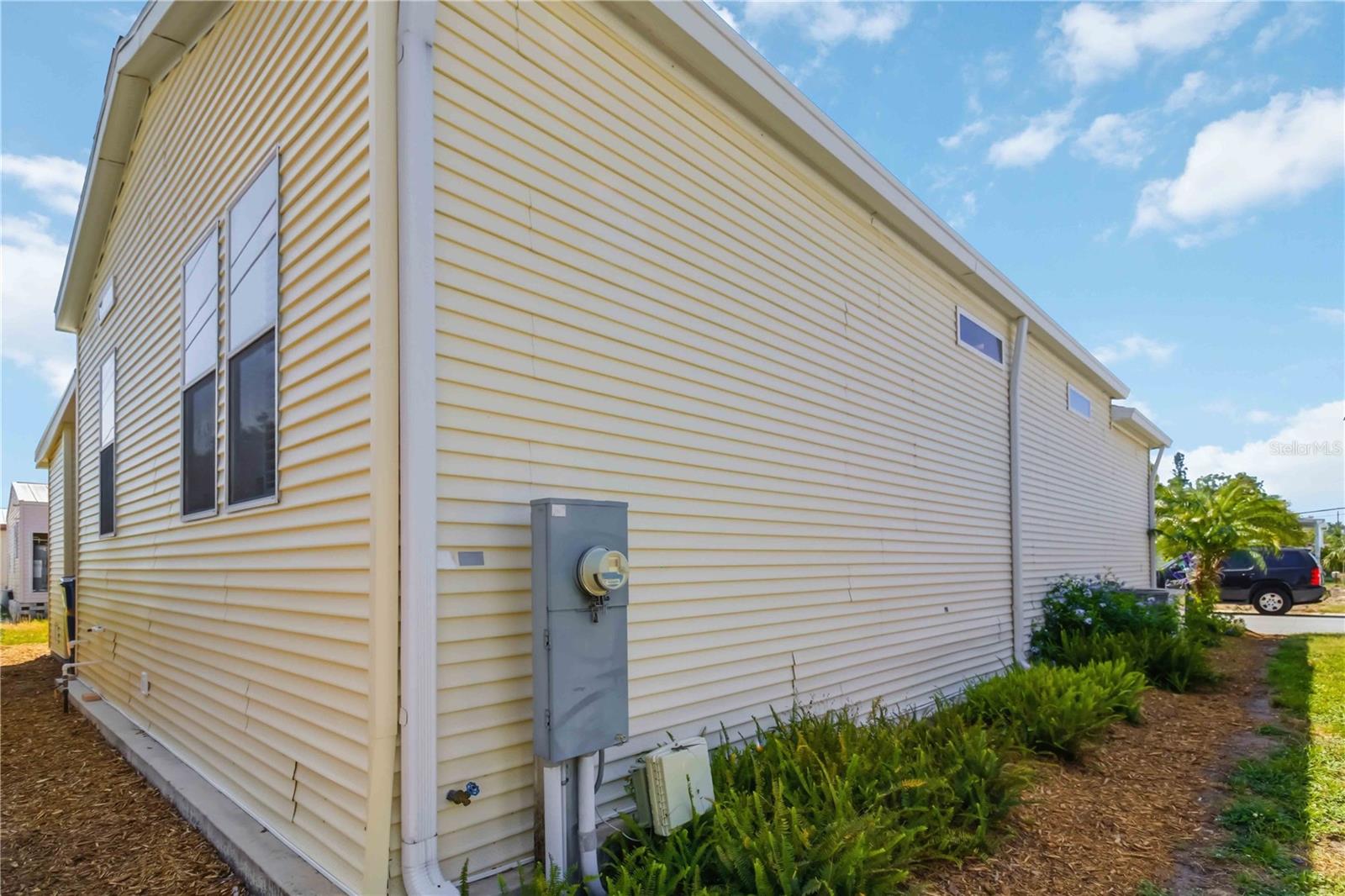 915 50TH AVE W, BRADENTON, FL — photo 47