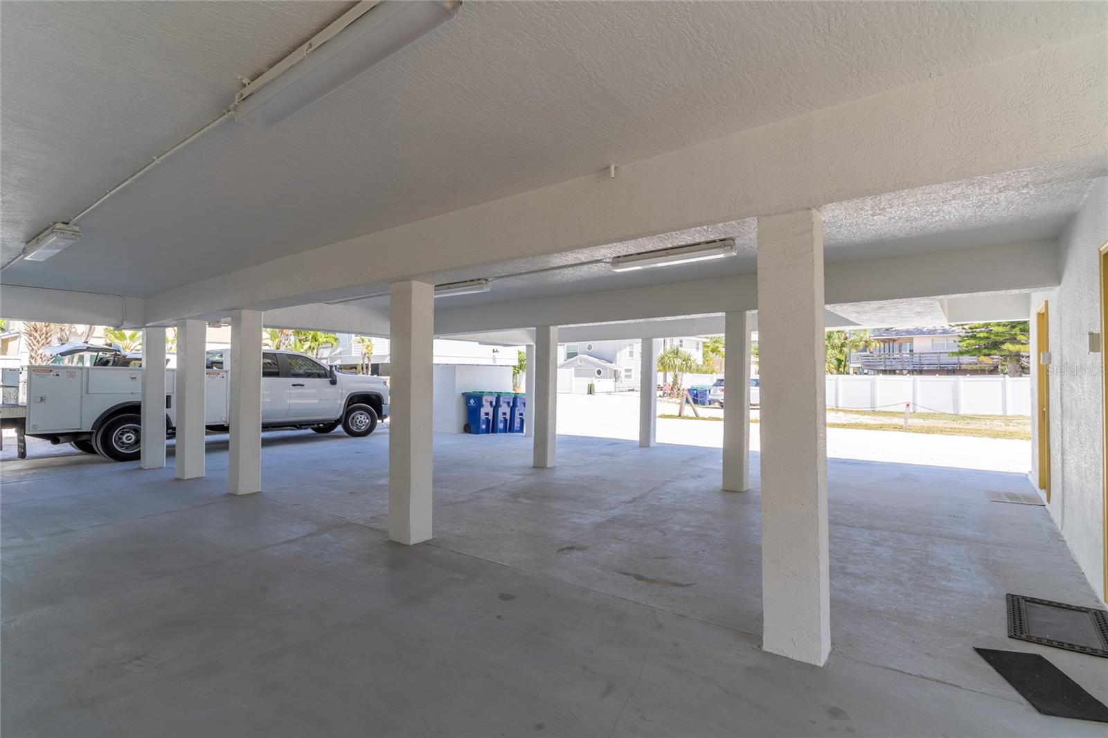 708 GULF BLVD #D, INDIAN ROCKS BEACH, FL — photo 26