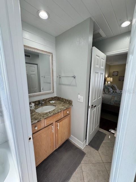 708 GULF BLVD #D, INDIAN ROCKS BEACH, FL — photo 41