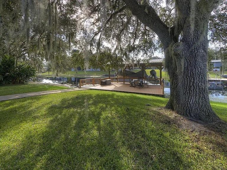2086 STARBOARD DRIVE, GENEVA, FL — photo 27