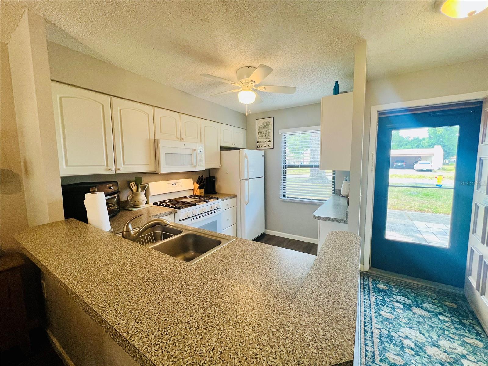 2955 FLINT DR S, CLEARWATER, FL — photo 2