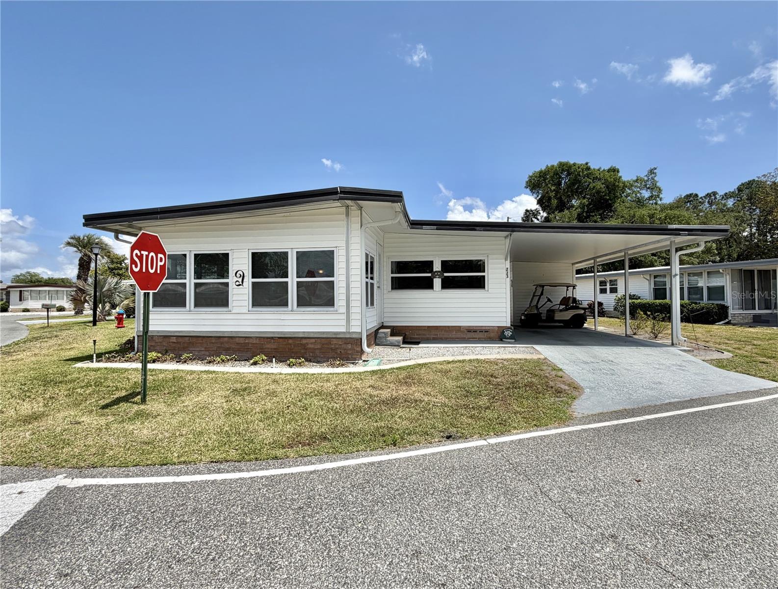 223 HAWTHORNE BLVD, LEESBURG, FL