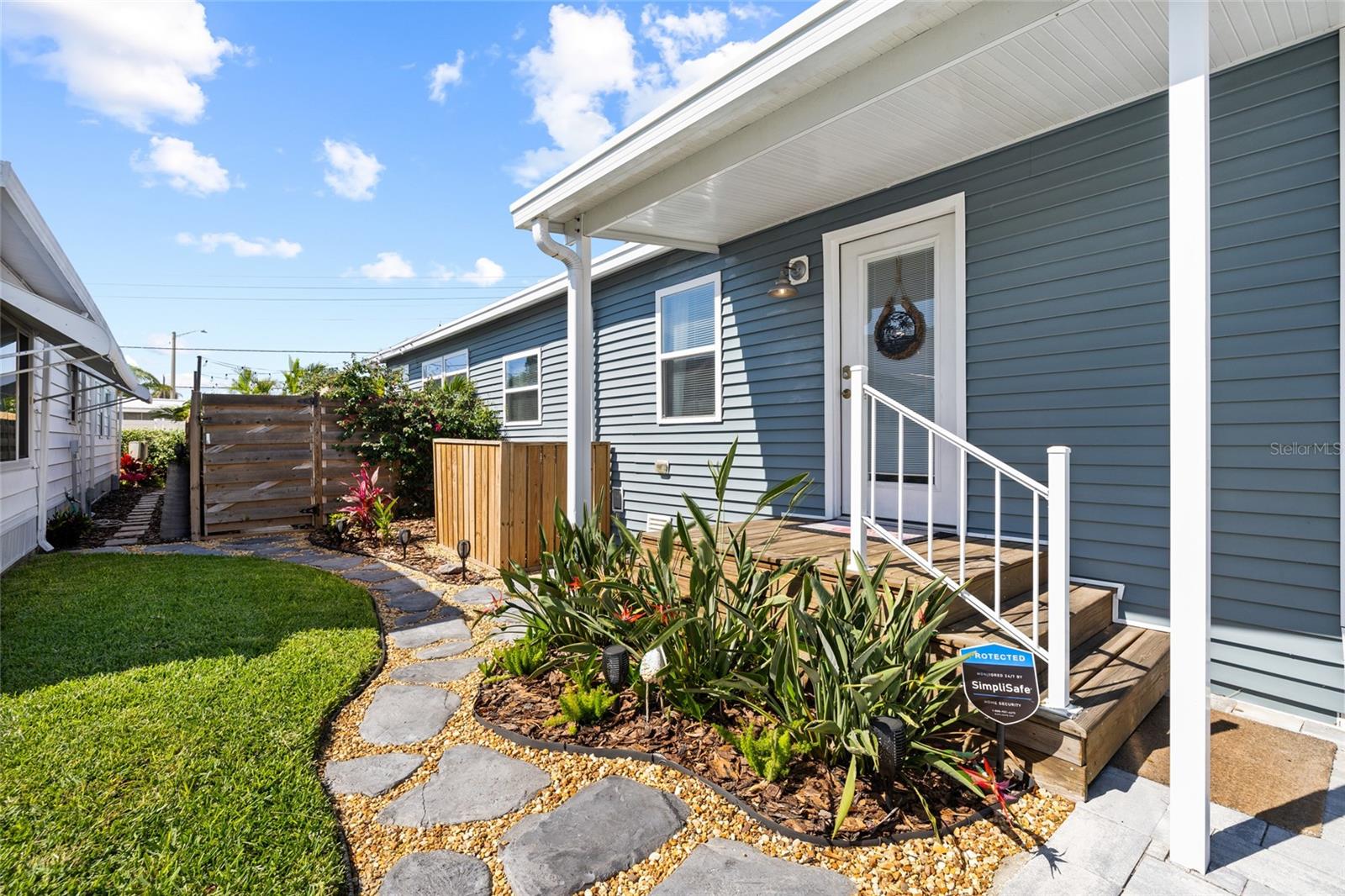 2109 OHIO AVE, BRADENTON, FL — photo 36