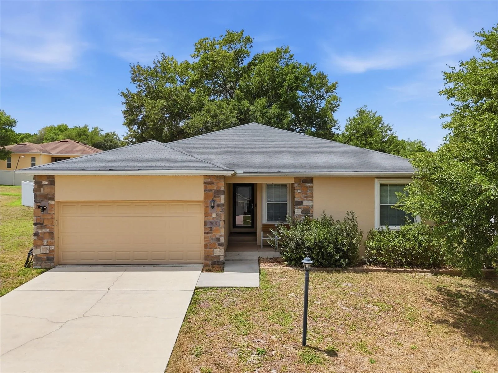 306 STONEPOINT LN, LADY LAKE, FL — photo 1
