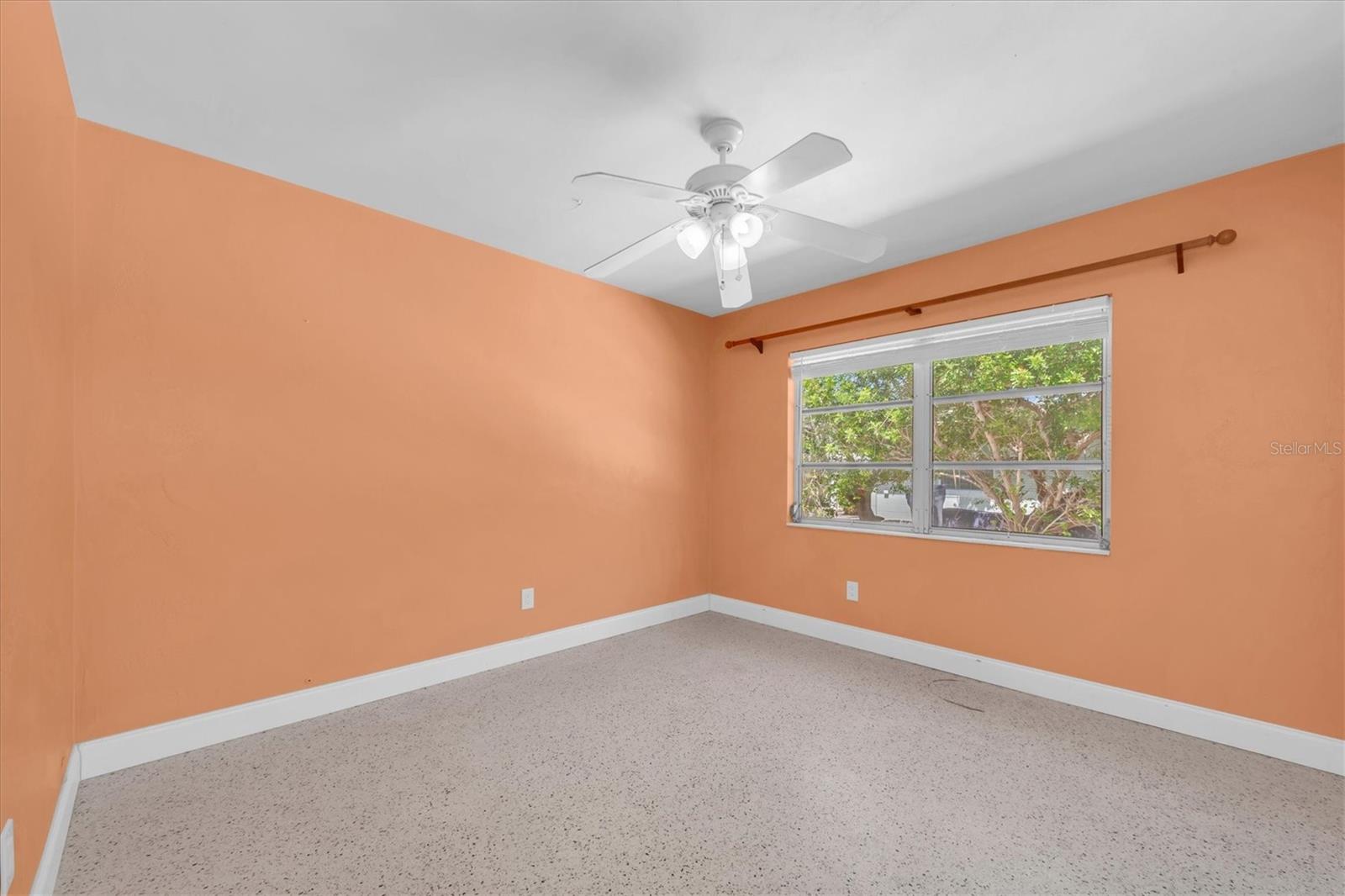 11095 2ND ST E #Unit A, TREASURE ISLAND, FL — photo 14