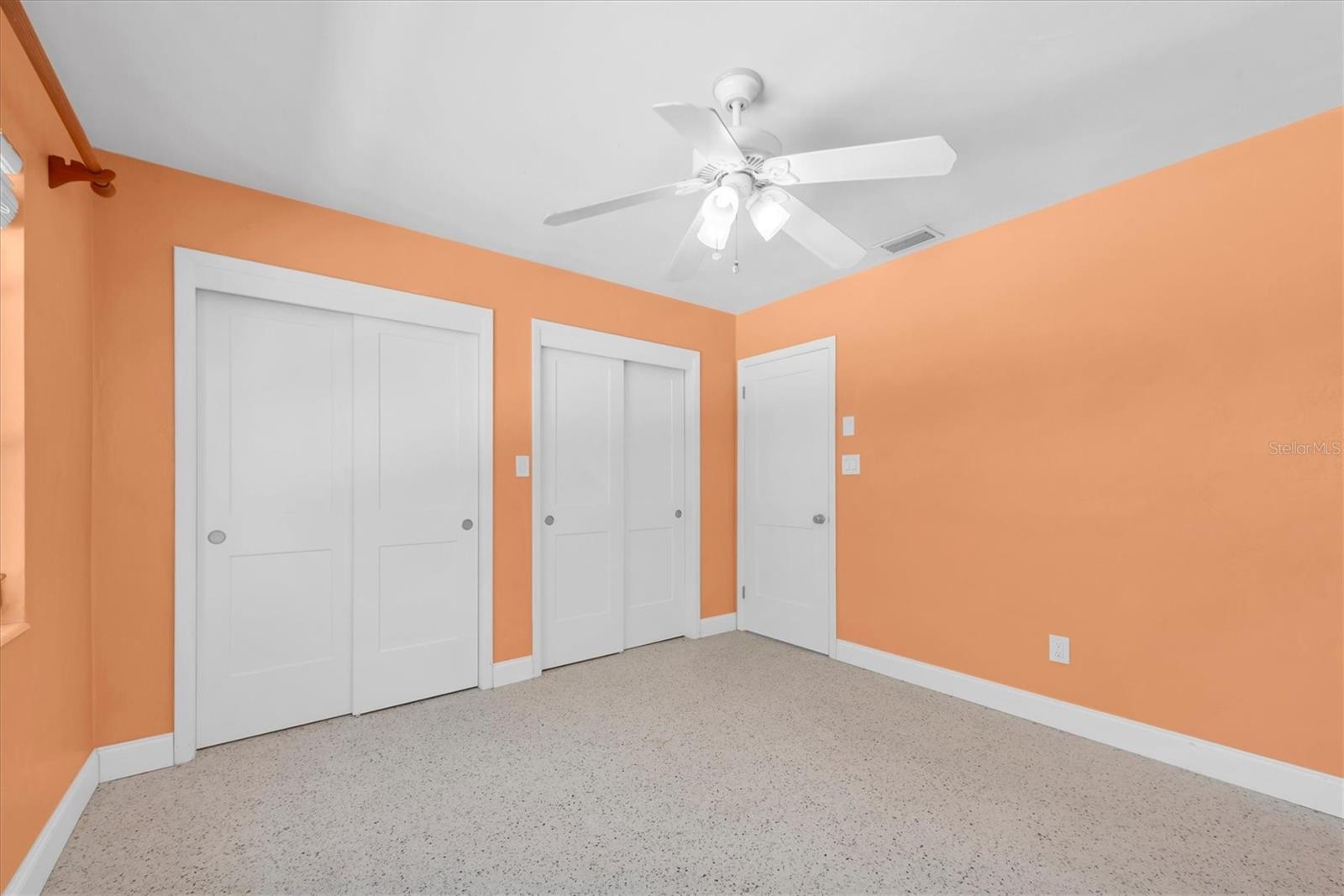 11095 2ND ST E #Unit A, TREASURE ISLAND, FL — photo 16