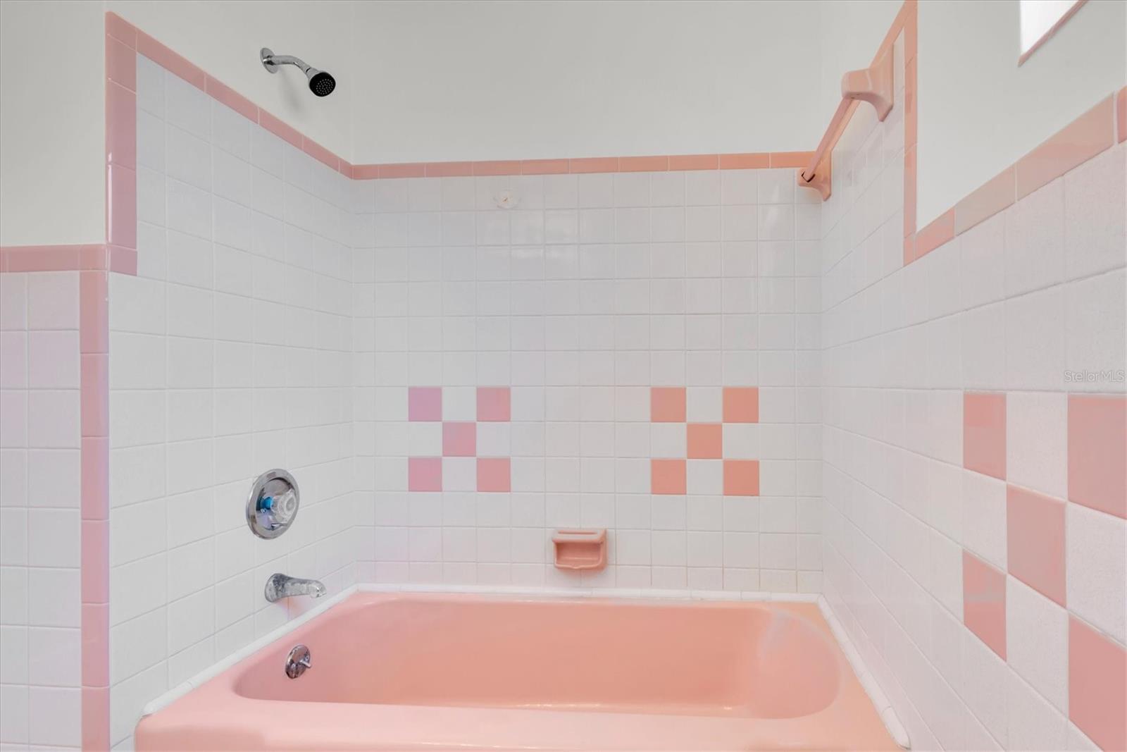 11095 2ND ST E #Unit A, TREASURE ISLAND, FL — photo 18