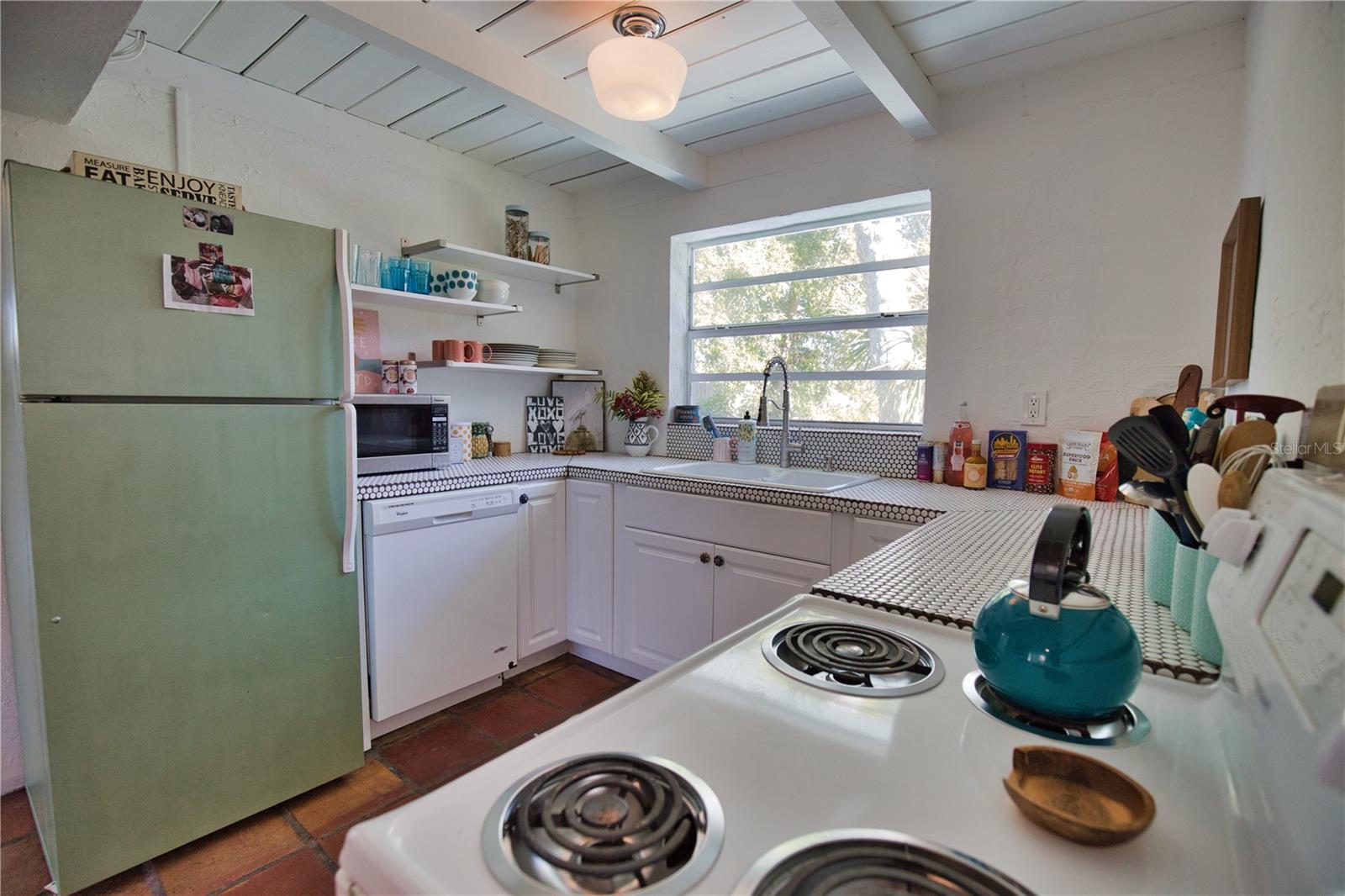 650 EDWARDS ST, ENGLEWOOD, FL — photo 12