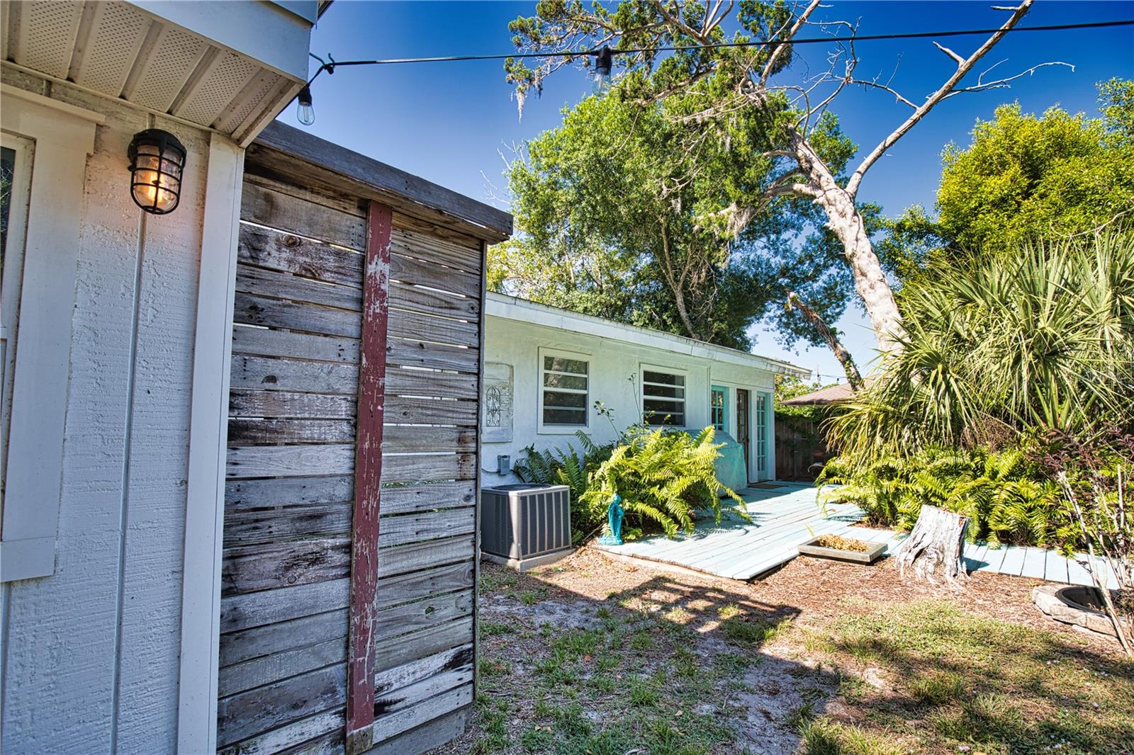 650 EDWARDS ST, ENGLEWOOD, FL — photo 41