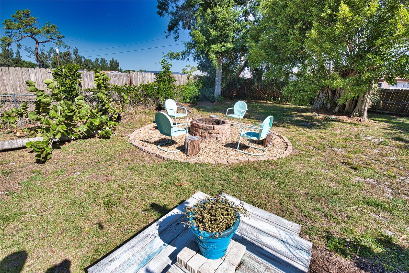 650 EDWARDS ST, ENGLEWOOD, FL — photo 48