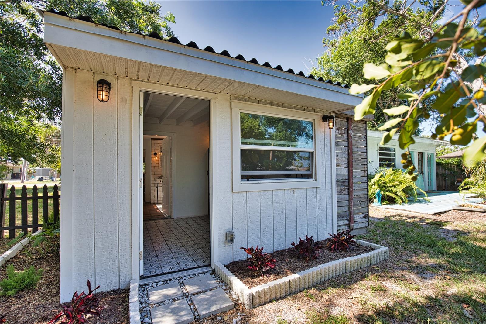 650 EDWARDS ST, ENGLEWOOD, FL — photo 54