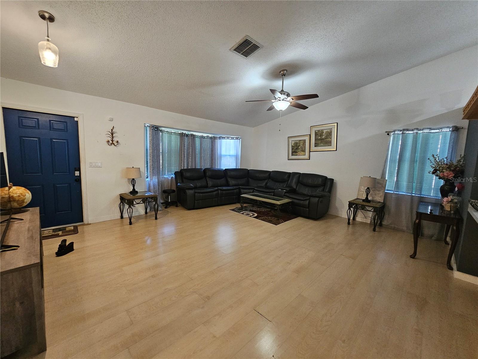 1885 FEATHER TREE CIR, CLEARWATER, FL — photo 4