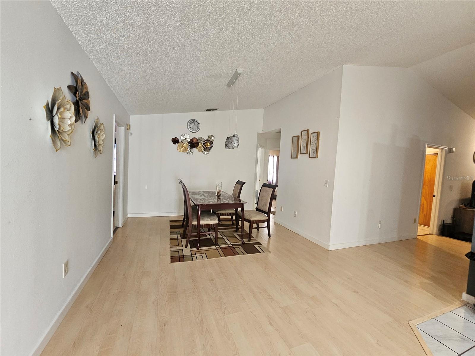1885 FEATHER TREE CIR, CLEARWATER, FL — photo 9