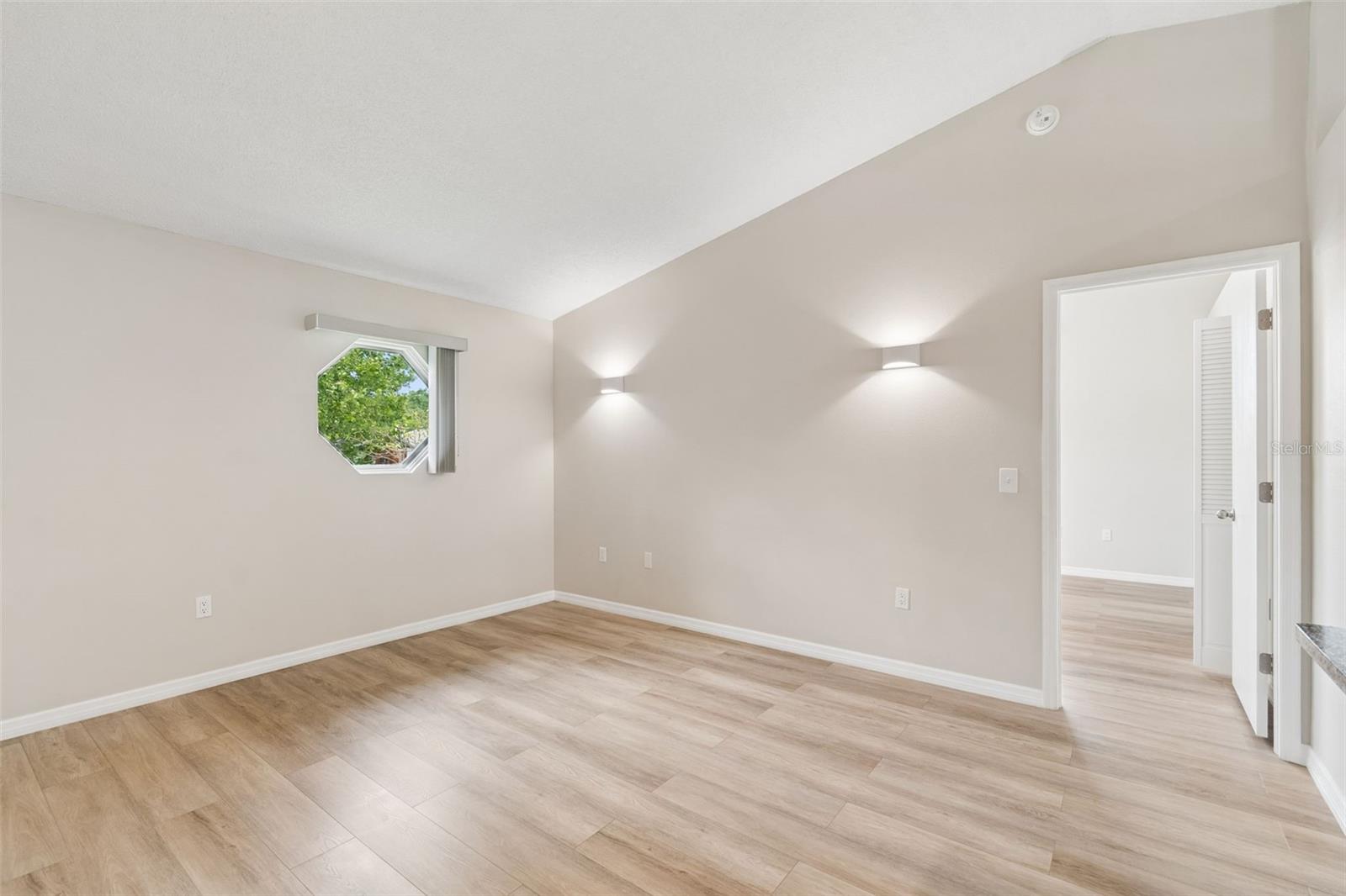 8031 GABRIEL DR, PORT RICHEY, FL — photo 10