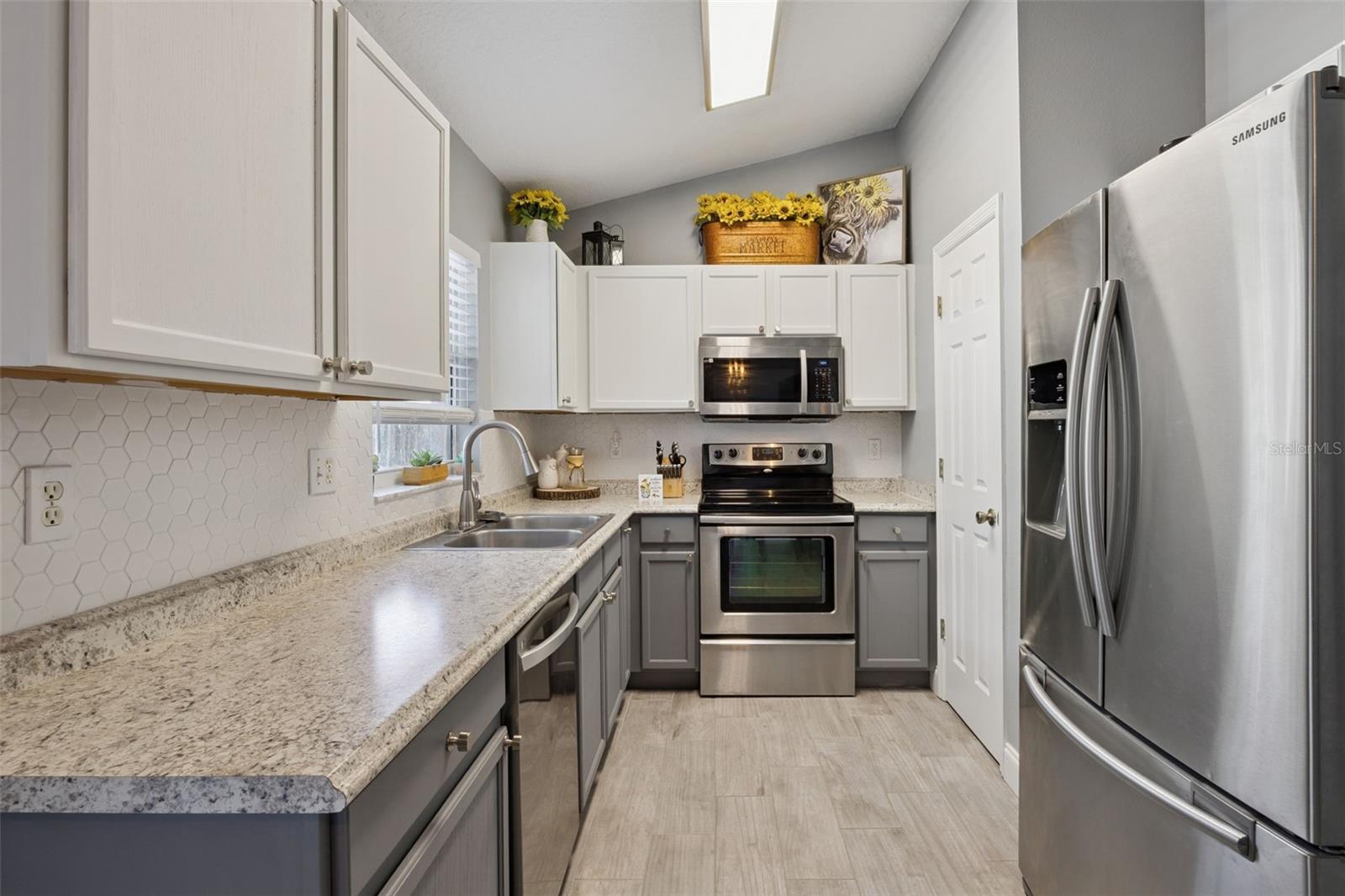 648 TRANQUILITY ST, MINNEOLA, FL — photo 19