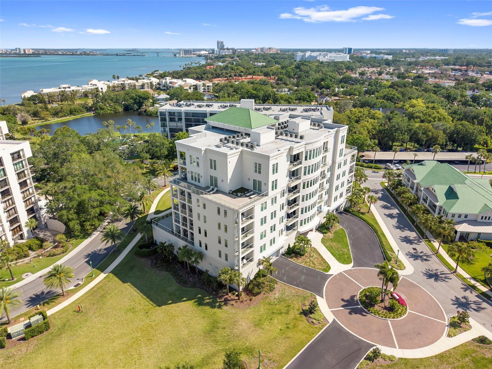 8 PALM TER #201, CLEARWATER, FL — photo 43