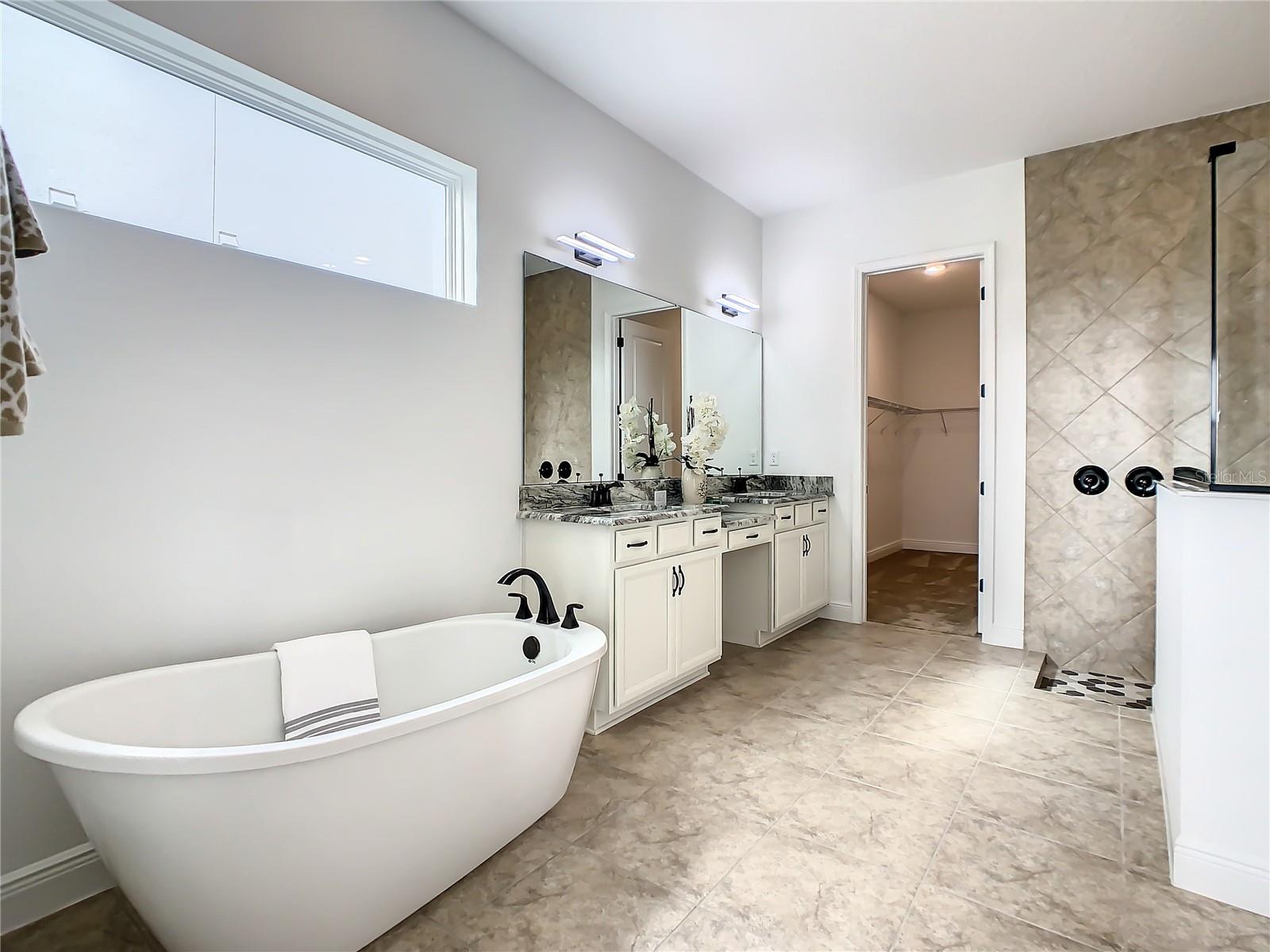 15705 VETTA DR, BELLA COLLINA, FL — photo 62