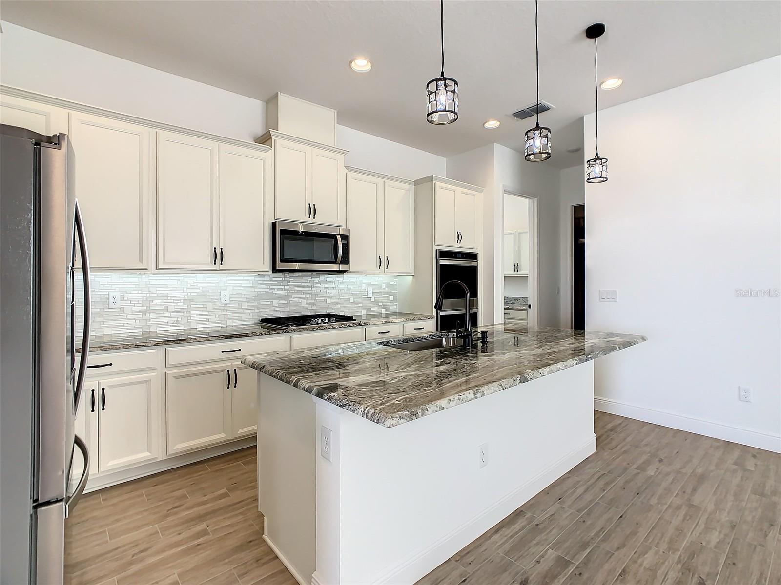15705 VETTA DR, BELLA COLLINA, FL — photo 76