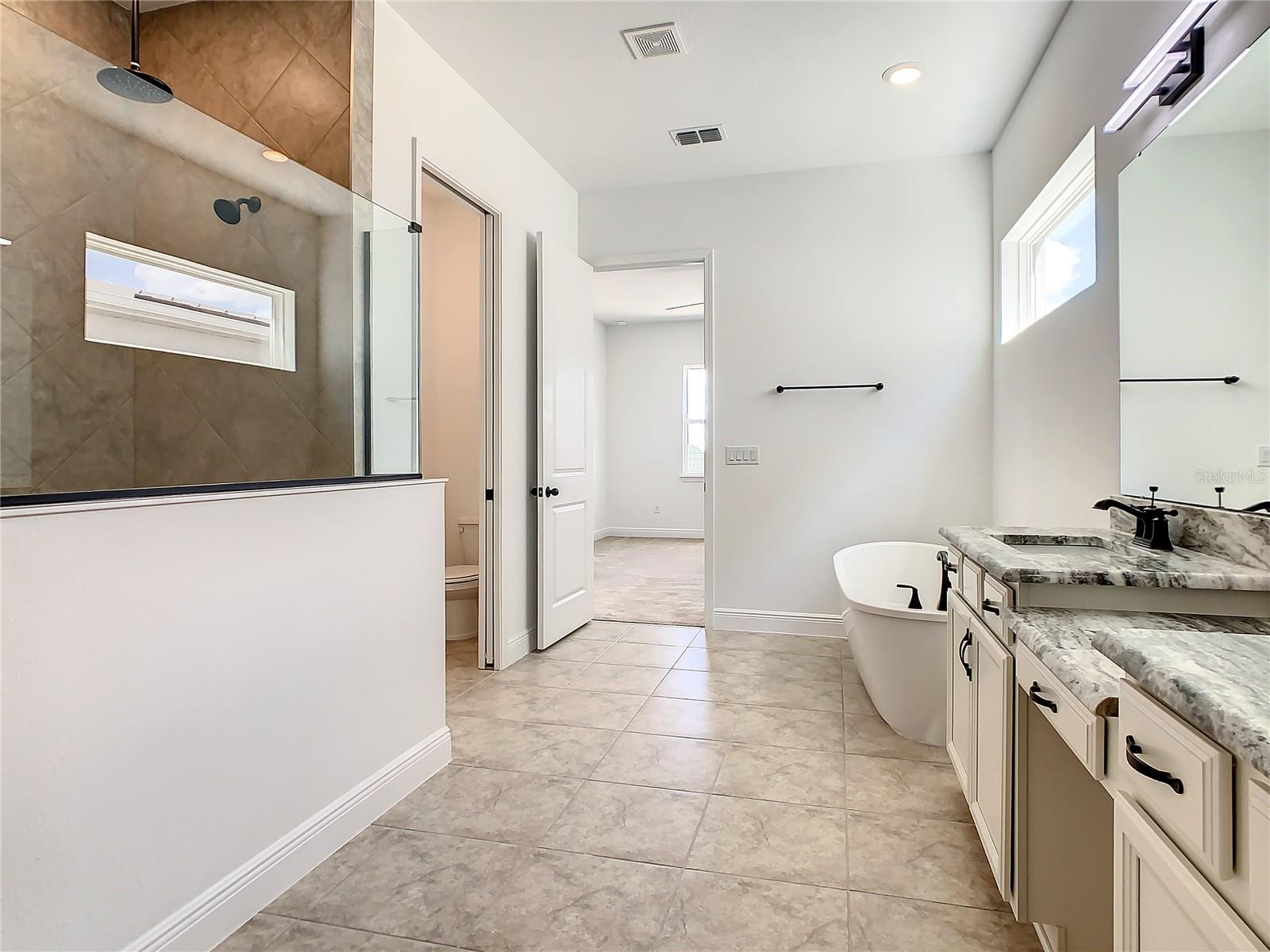 15705 VETTA DR, BELLA COLLINA, FL — photo 86